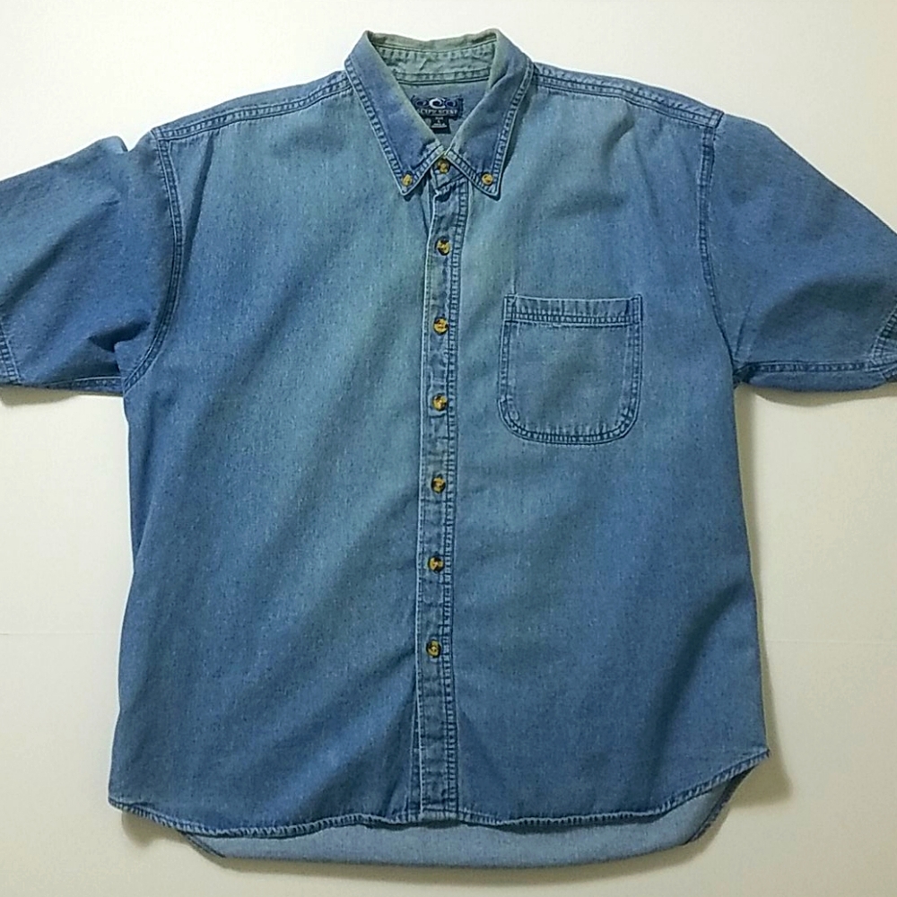 Pacific scene size large denim short sleeve shirt